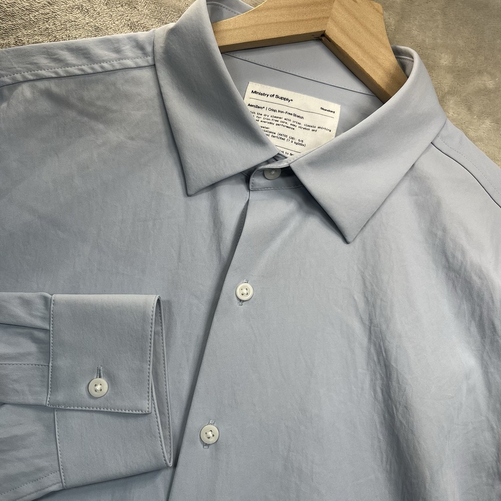 Ministry of Supply Shirt Mens AeroZero Large Light Blue Long Sleeve Dress
